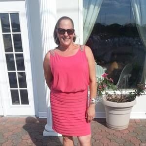 Meet your Posher, Dina